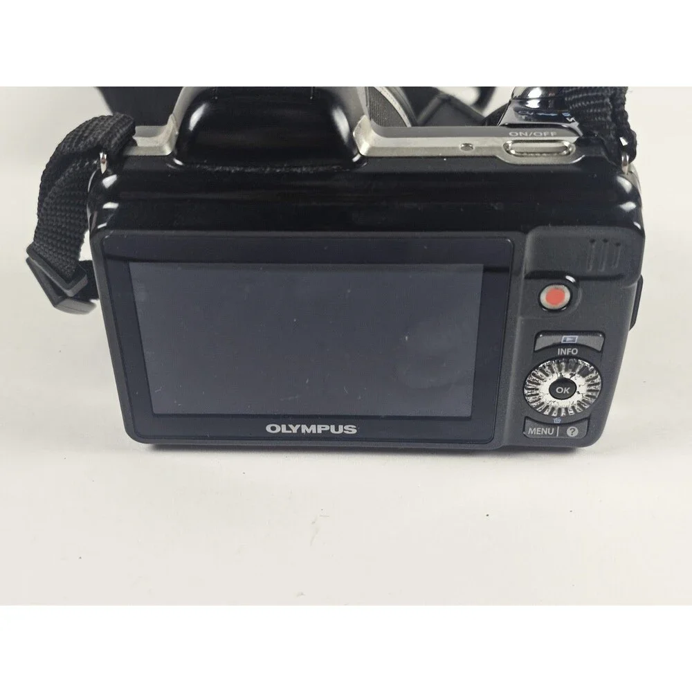 Olympus SP-810UZ 14.0MP Digital Bridge Camera 36x Optical Zoom Black